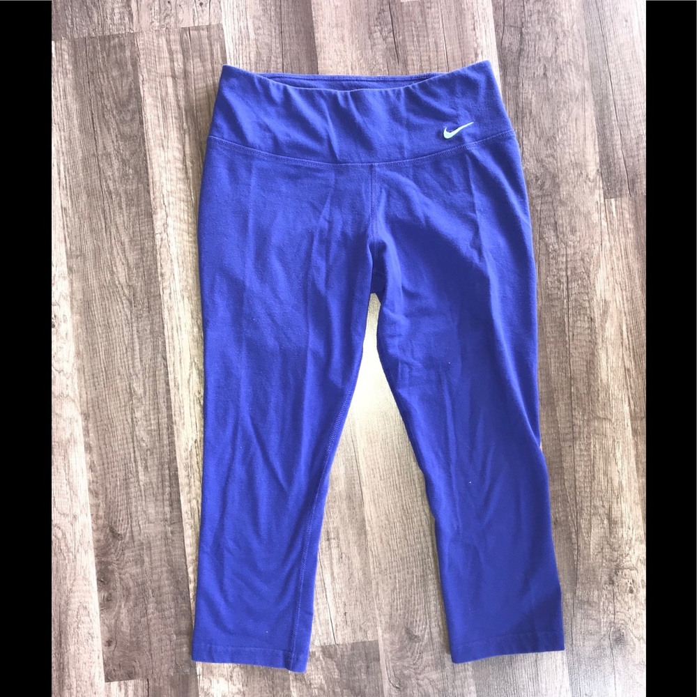 Nike Capri Leggings